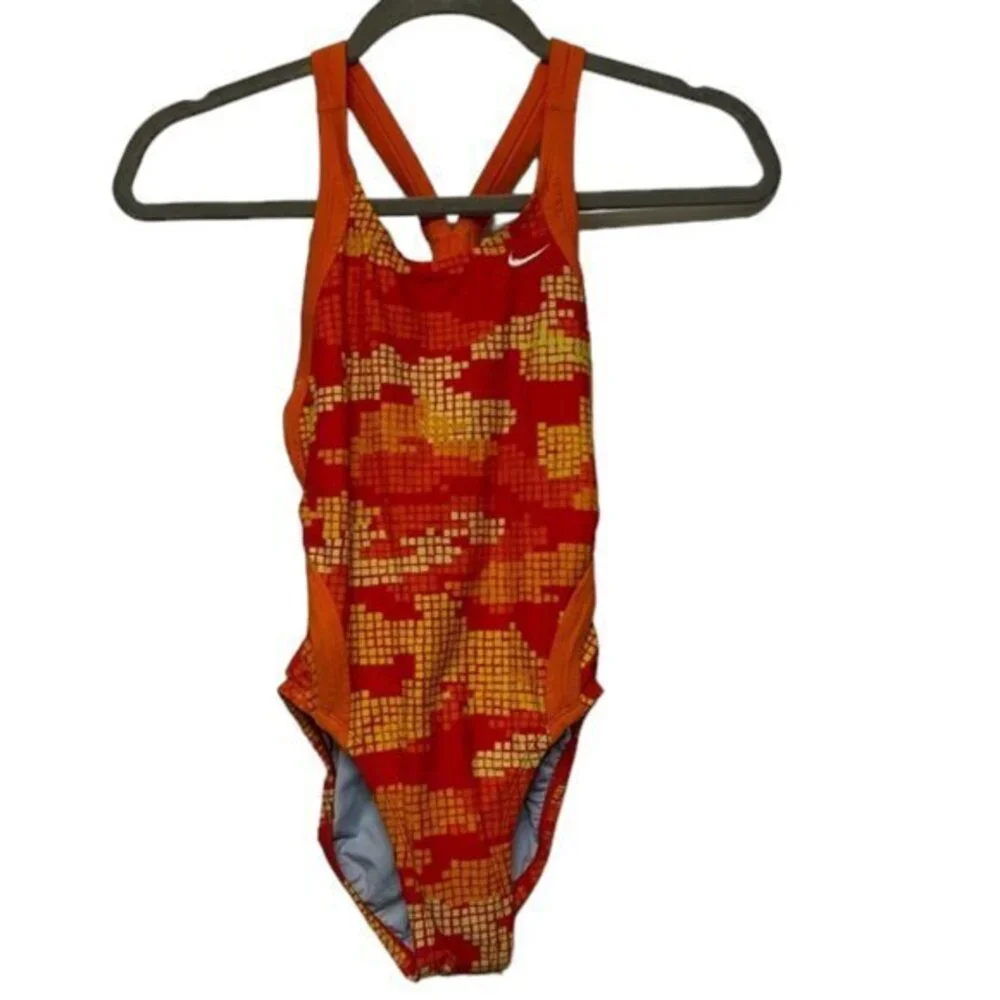 Girl's Nike Techno Camo Spiderback Cut-Out Swimsuit Size 12 GUC #C-69
